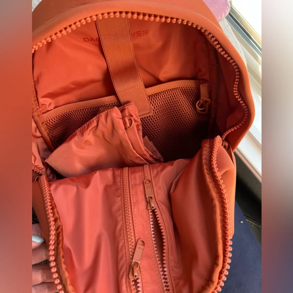 Dagne Dover Medium Dakota Neoprene backpack coyote - Picture 5 of 7